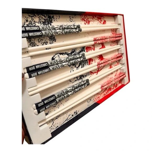 Christian Dior Chopstick Set GWP - Picture 5 of 8